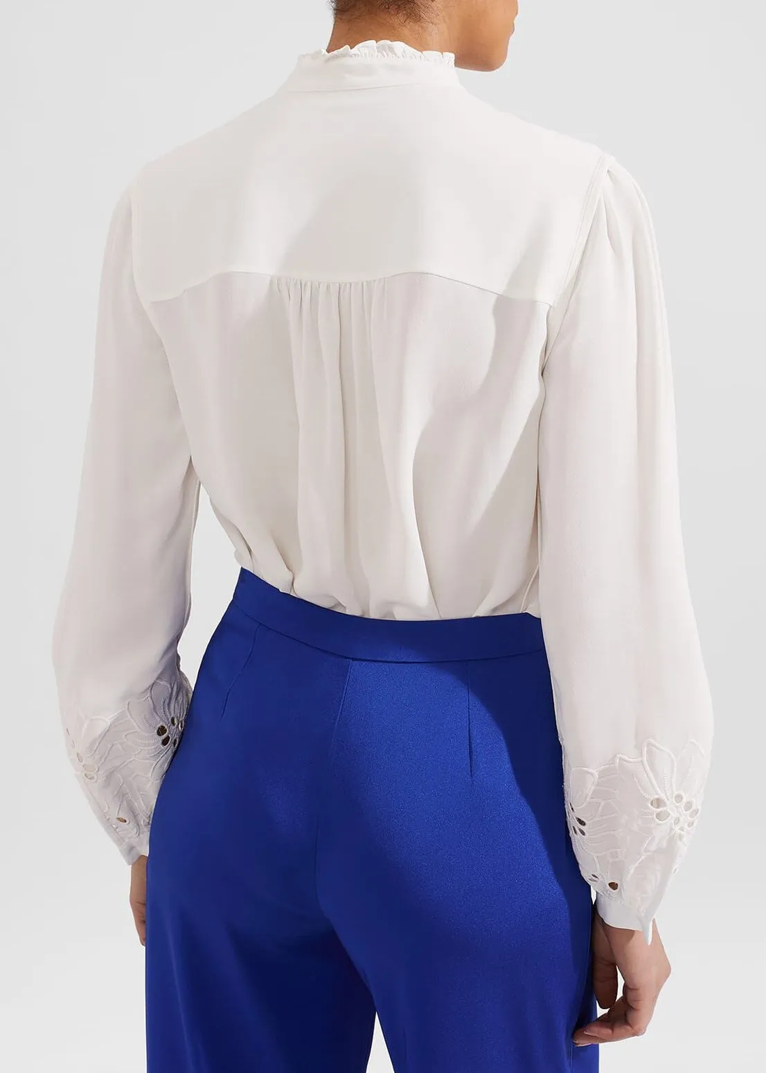 Ada Embroidered Top 0124/6035/9021l00 Ivory