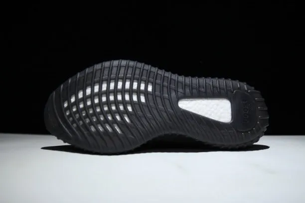 adidasOriginals YEEZY Boost 350 - Oreo