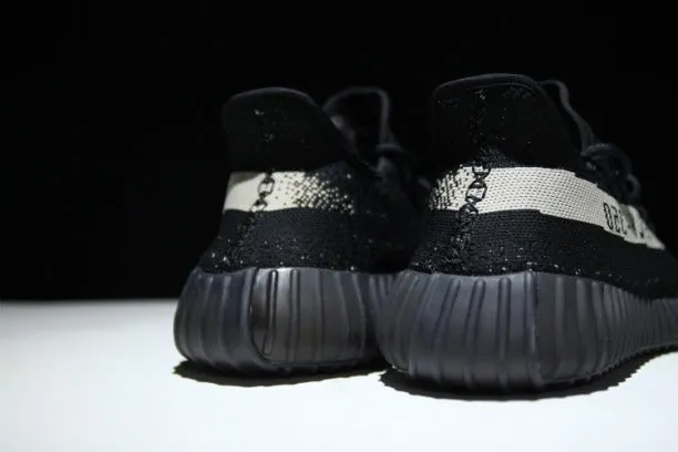 adidasOriginals YEEZY Boost 350 - Oreo