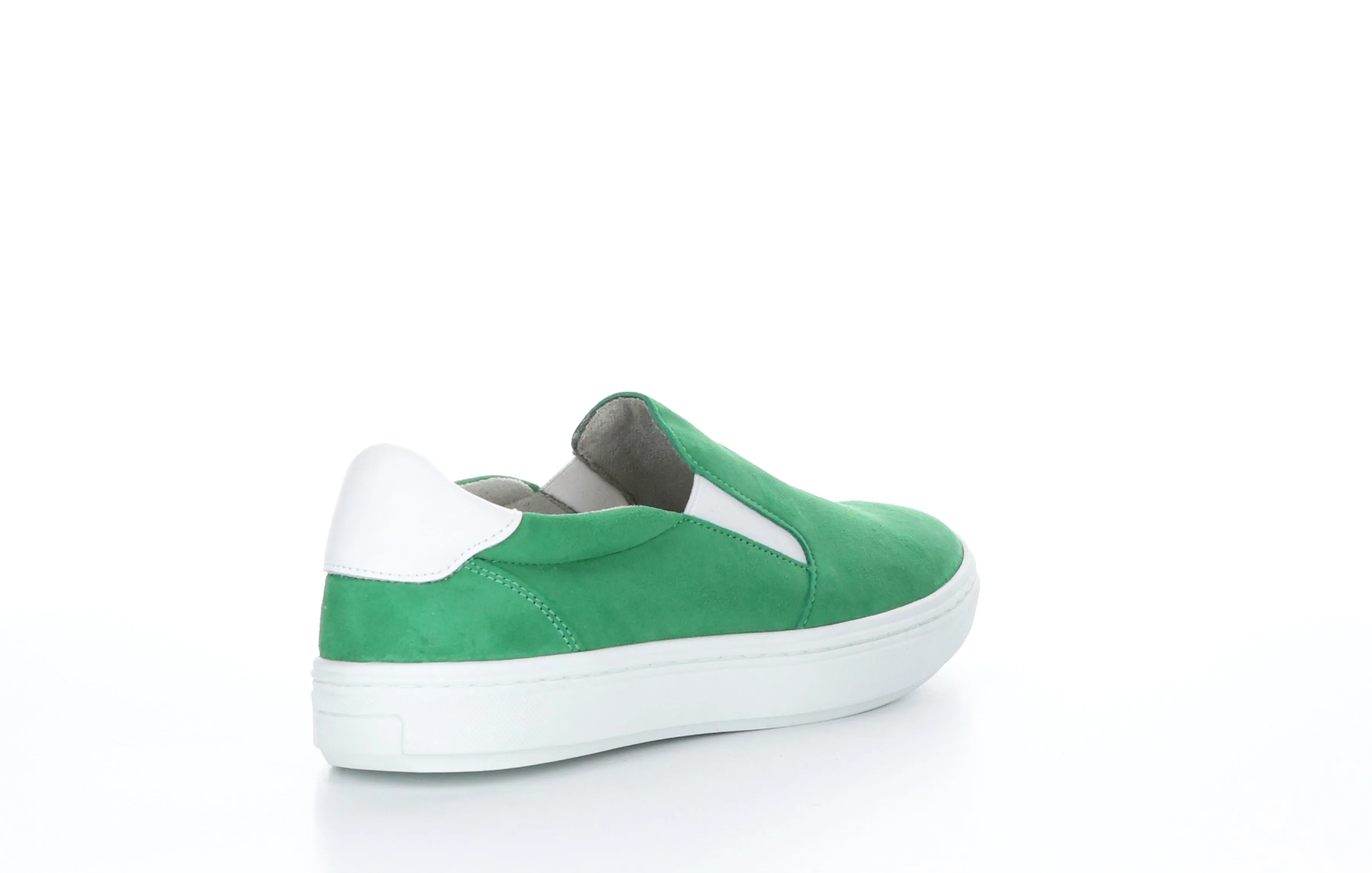 CHUSKA Green Slip-on Shoes|CHUSKA Chaussures �� Enfiler in Vert
