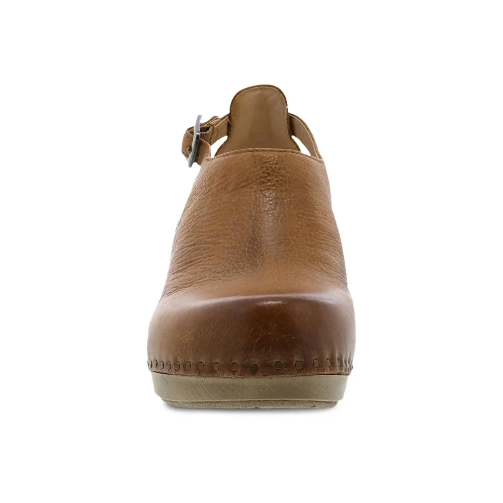 Dansko Sassy Tan Milled Burnished Leather Heel (Women's)
