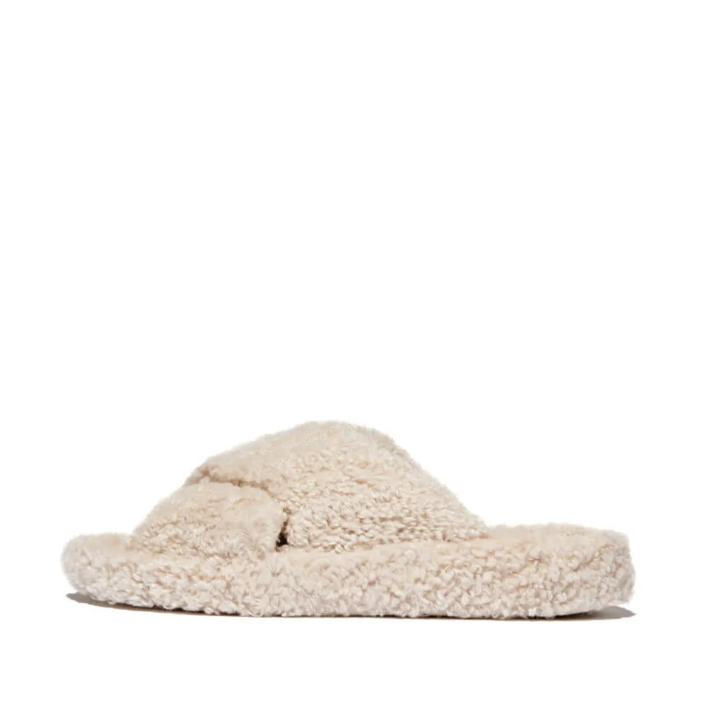 FitFlop iQushion D-Luxe Teddy Cross Slides - Milk Ice