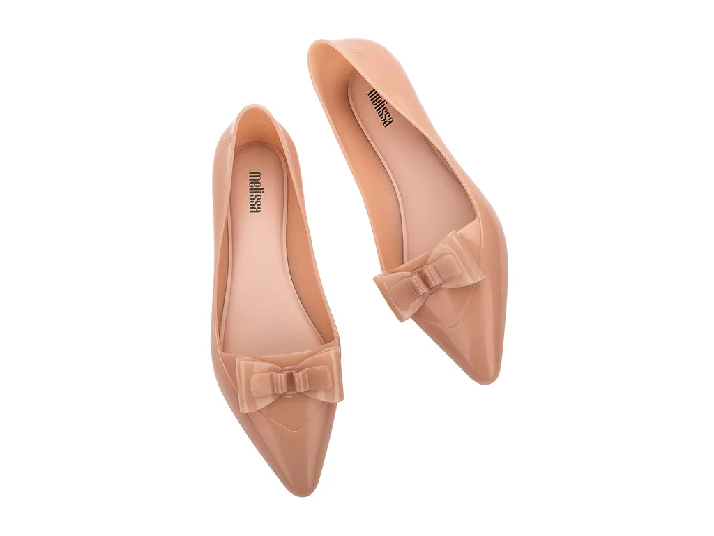 MELISSA POINTY CHIC AD