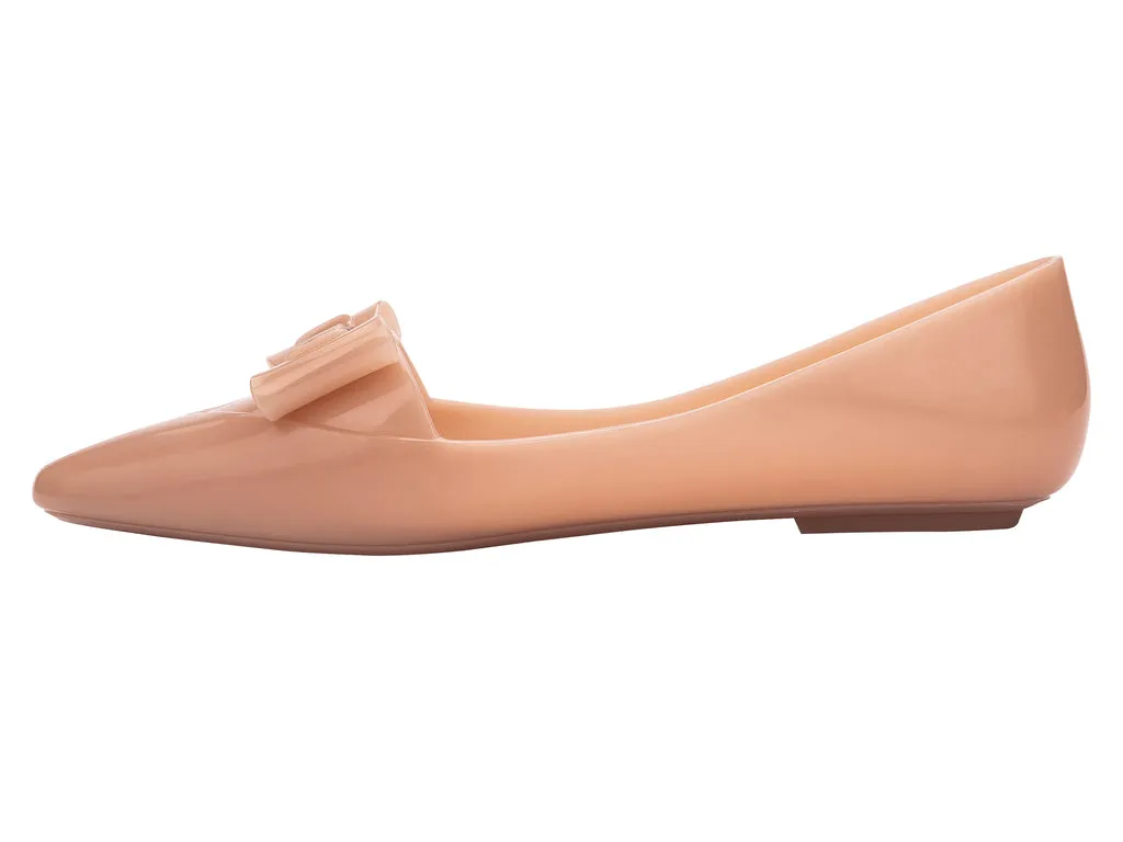 MELISSA POINTY CHIC AD