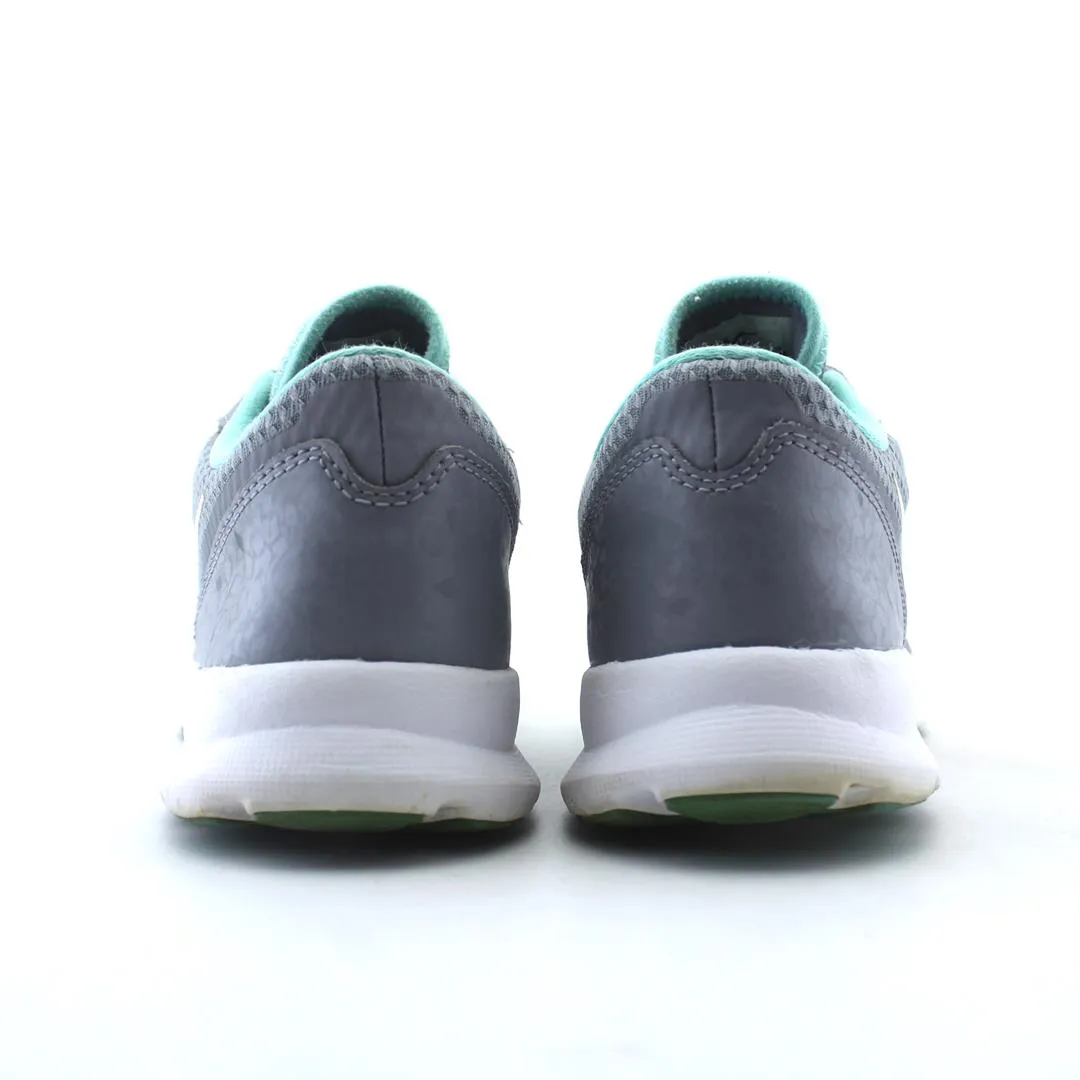 NIKE CORE MOTION TR 2