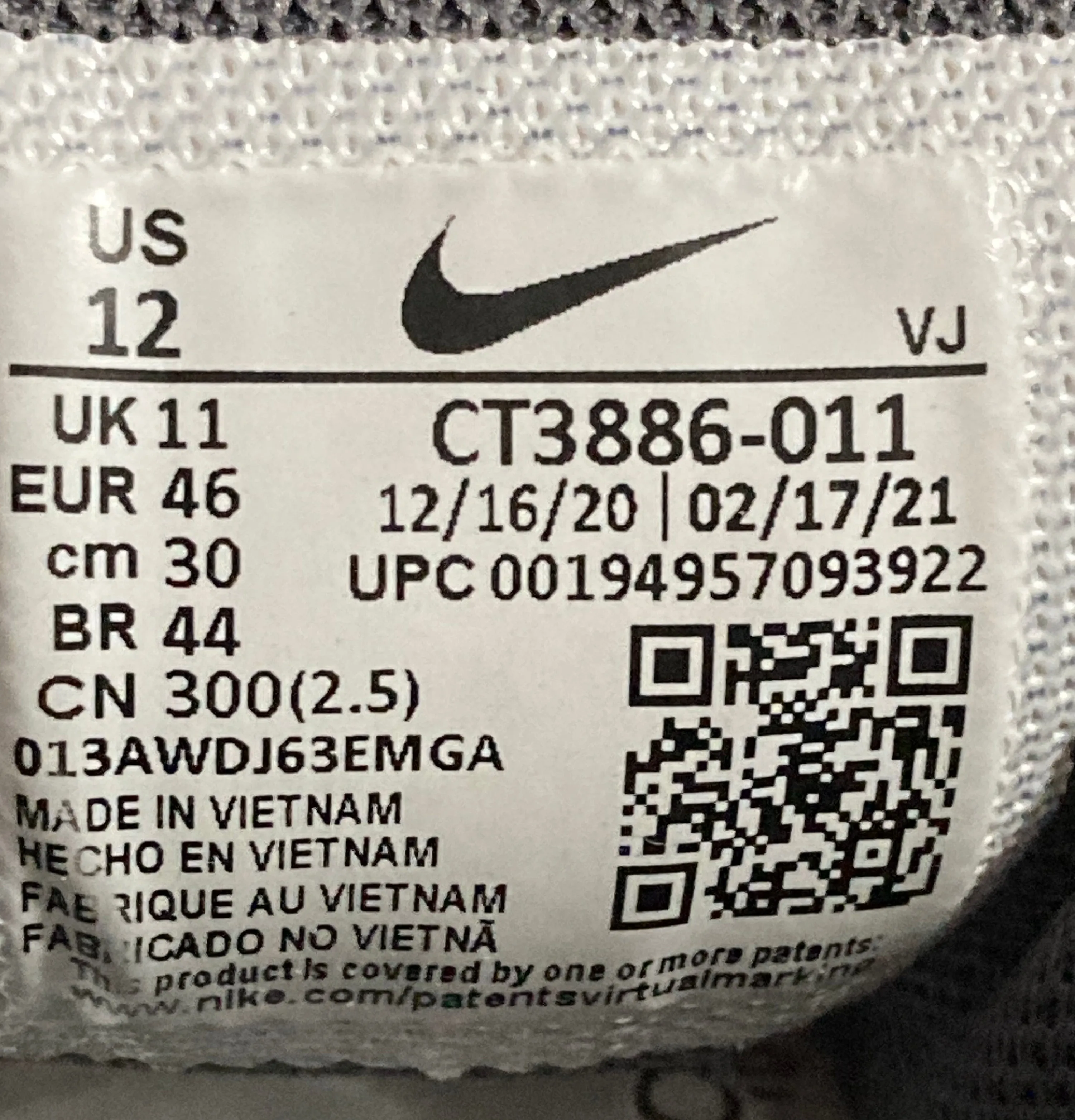 NIKE FREE METCON 4 Mens Size 12 Running Training Shoes Sneakers Gray CT3886-011