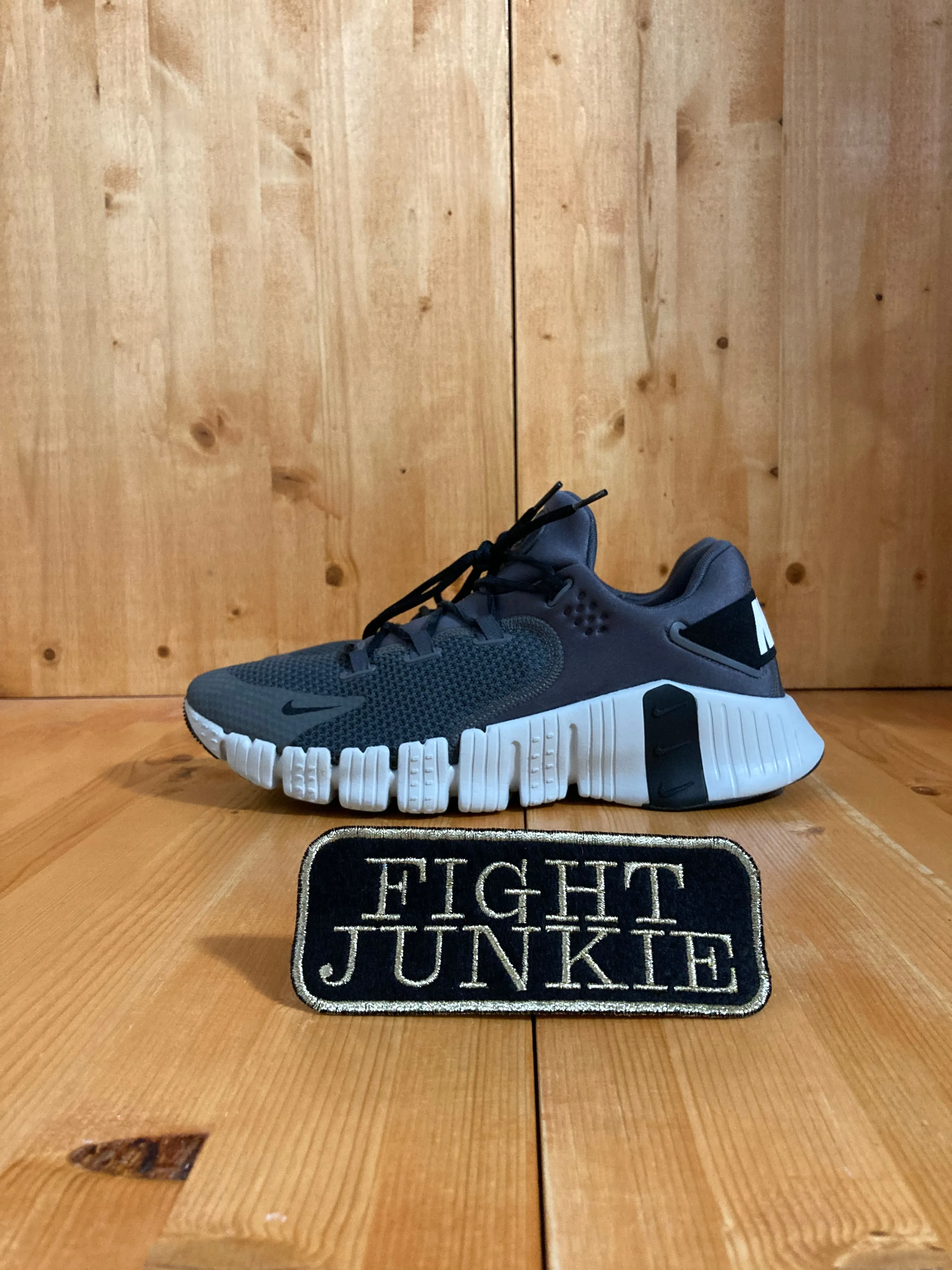 NIKE FREE METCON 4 Mens Size 12 Running Training Shoes Sneakers Gray CT3886-011