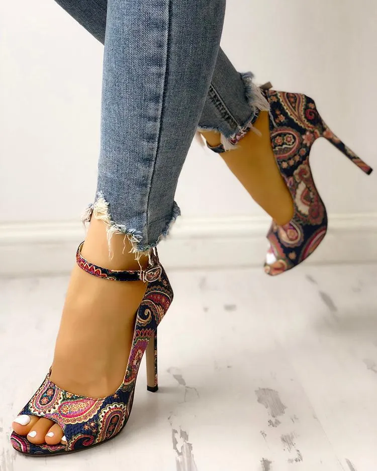 Printed toe buckle high heels - Women's shoes
