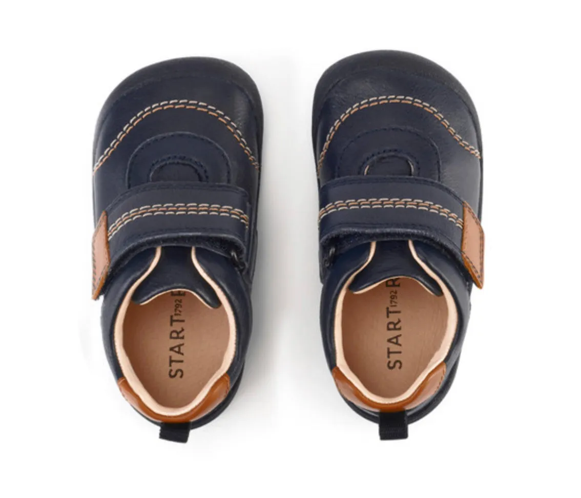 Startrite Footprint 0769 Navy Tan F Fit