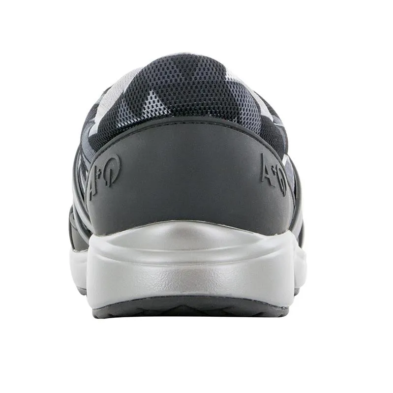 Traq Right Angle Grey Sneaker