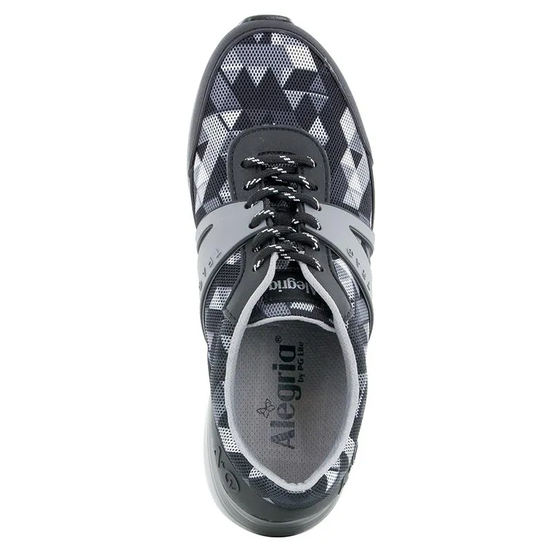 Traq Right Angle Grey Sneaker